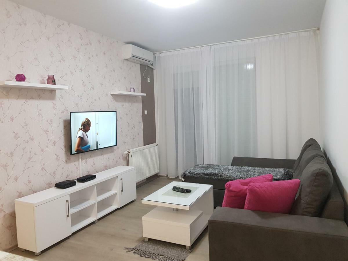 Apartment Gea 18 Novi Sad Dış mekan fotoğraf