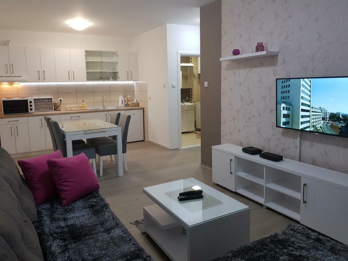 Apartment Gea 18 Novi Sad Dış mekan fotoğraf