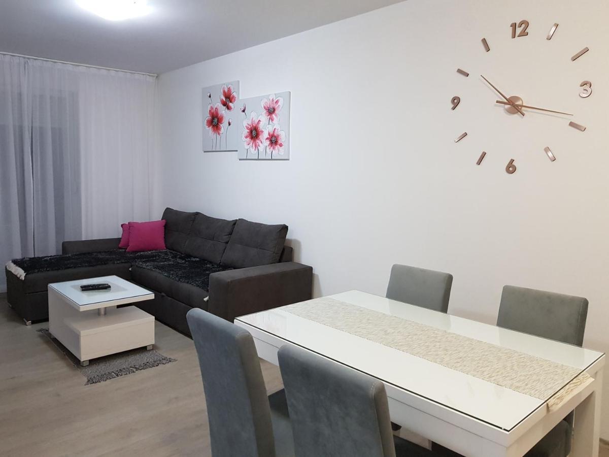 Apartment Gea 18 Novi Sad Dış mekan fotoğraf